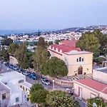 بيت للعطل Marouli Traditional