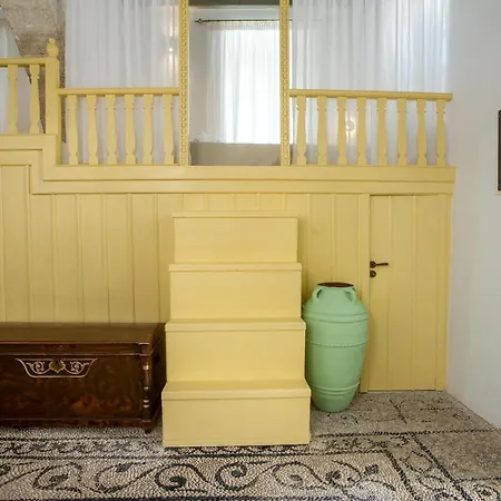 Marouli Traditional Nyaraló